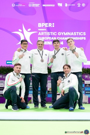 podium sr team sfe04966 simone ferraro ph